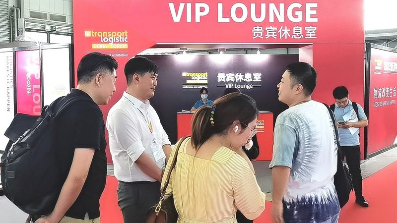 揭秘专业展览展示厂家定制流程：从设计到搭建的全方位解析